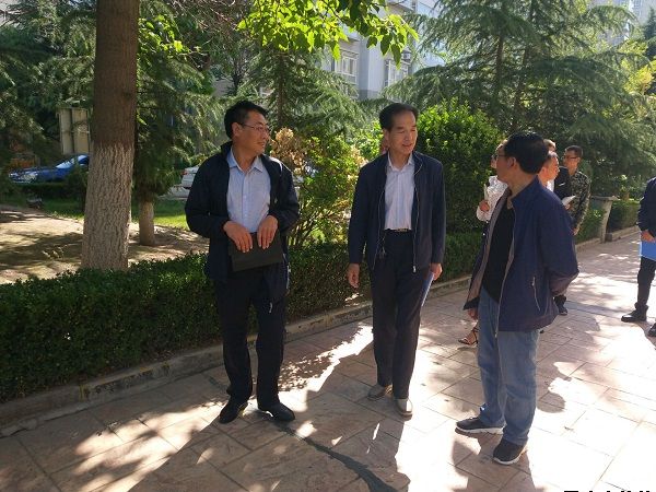 公司副總經(jīng)理文國民帶隊赴雅居物業(yè)公司考察學(xué)習(圖2)