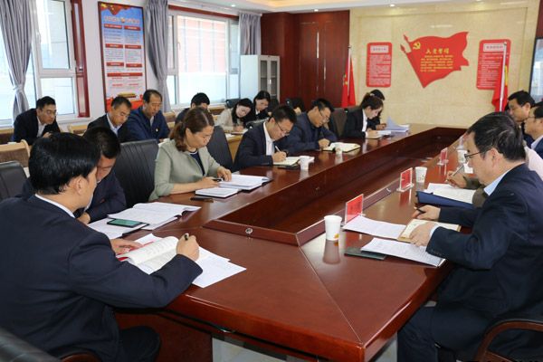 泓源公司召開(kāi)“不忘初心、牢記使命”主題教育讀書(shū)班第二次交流研討會(huì )(圖2)