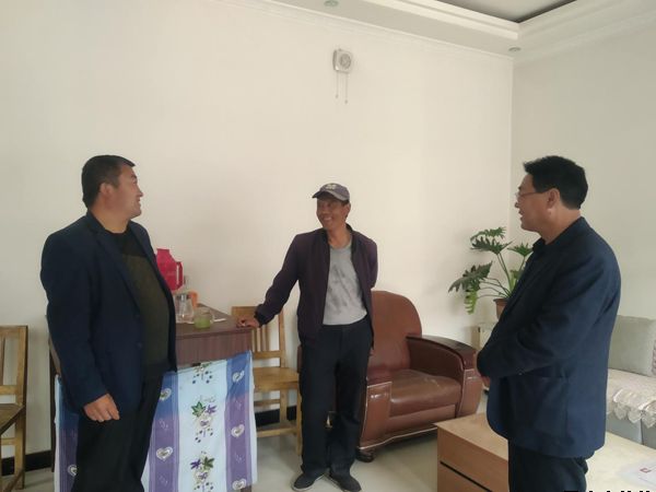 泓源公司全面落實(shí)脫貧攻堅幫扶責任(圖2)