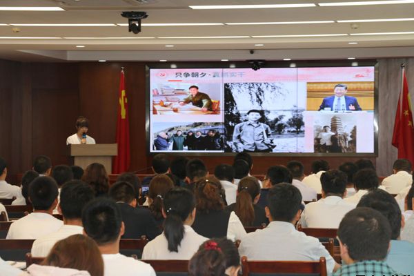 泓源公司黨委舉辦“培育泓源精神，勇?lián)鷩笫姑敝黝}演講比賽(圖4)