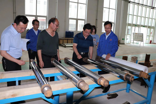 市委統戰部調研豐收公司生產(chǎn)經(jīng)營(yíng)及復工復產(chǎn)工作(圖2)