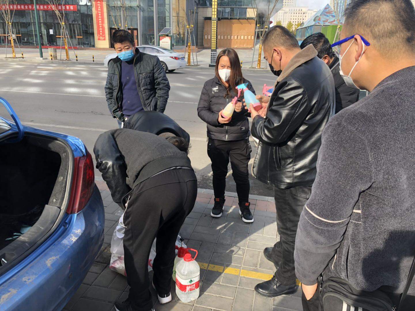 平?jīng)鲢葱履茉闯鲎馄?chē)有限責任公司召開(kāi)疫情防控工作部署安排會(huì )(圖3)