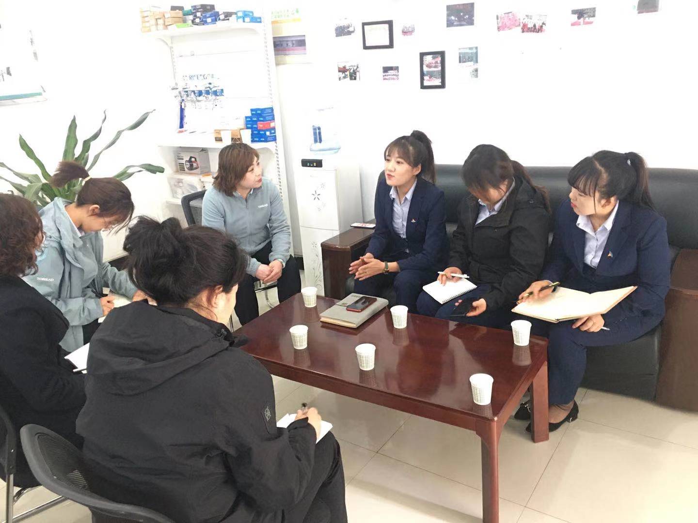 泓潤物業(yè)公司赴康居物業(yè)公司交流學(xué)習(圖2)