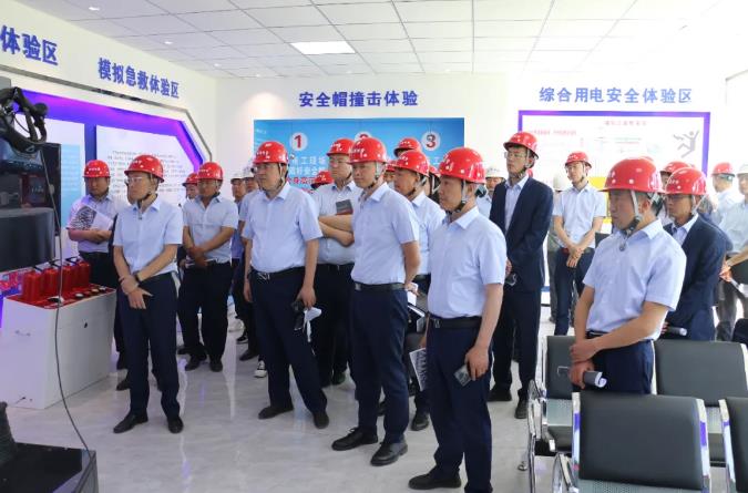 泓源公司開(kāi)展安全生產(chǎn)月活動(dòng)——重點(diǎn)建設項目觀(guān)摩學(xué)習(圖4)