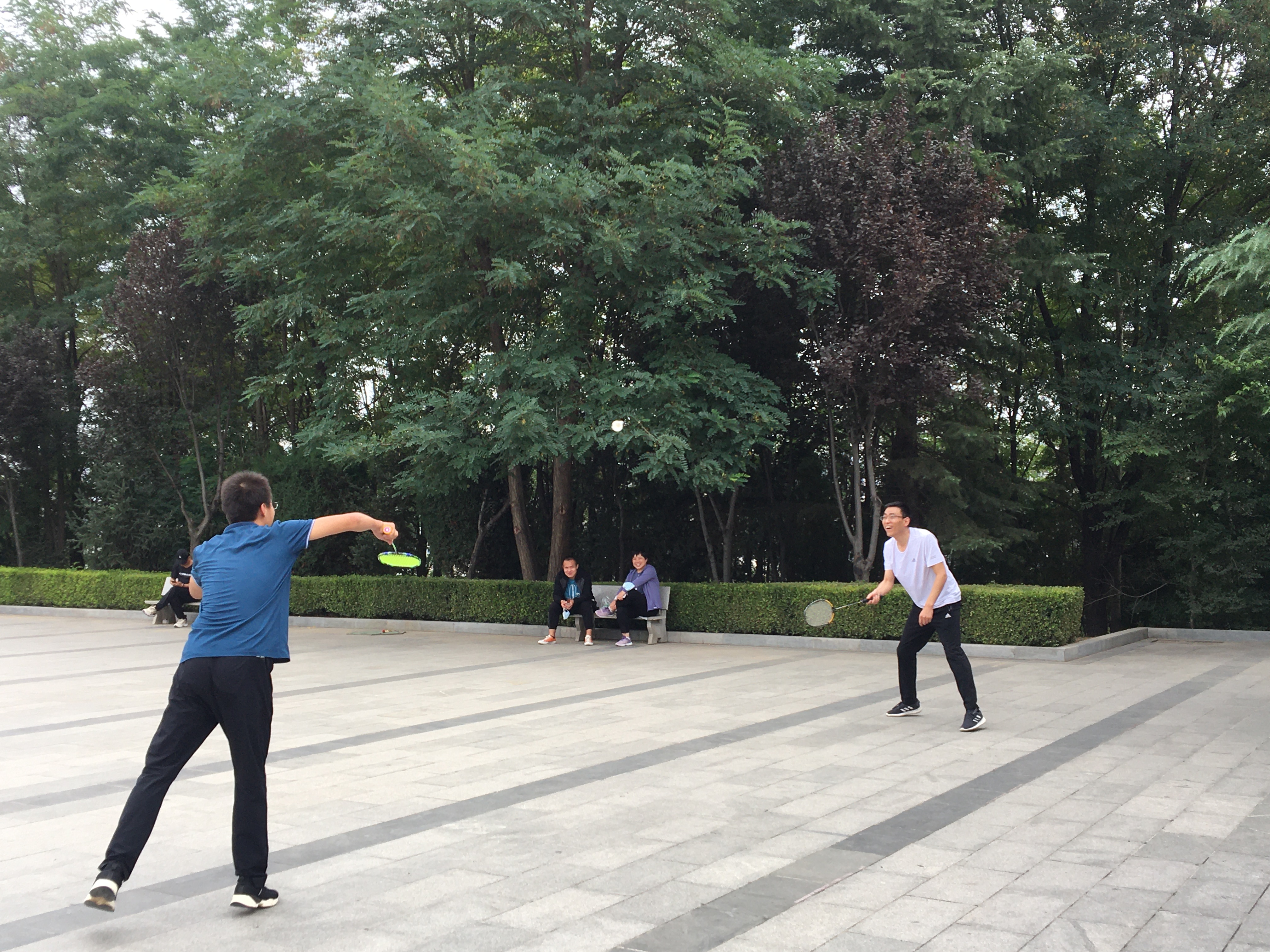 泓源戶(hù)外運動(dòng)小組開(kāi)展多樣活動(dòng)(圖2)