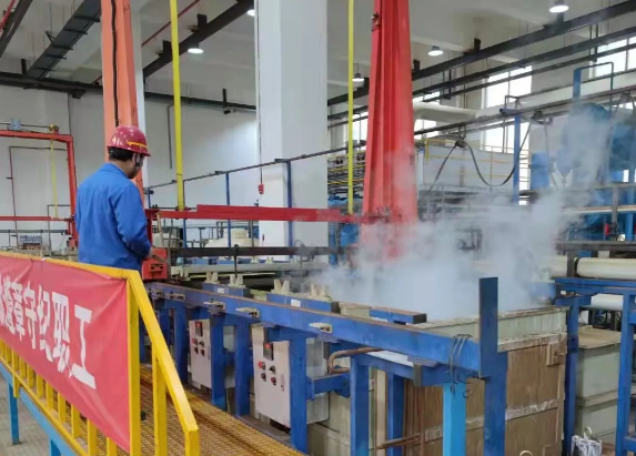 “國慶假日我在崗”——用堅守書(shū)寫(xiě)泓源精神(圖4)