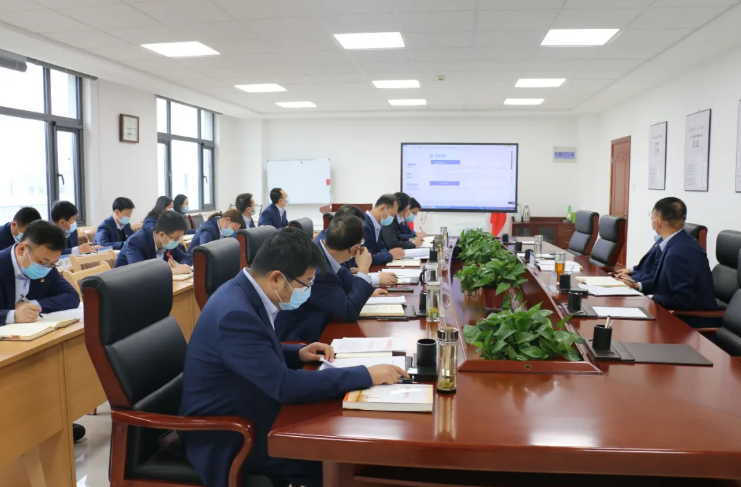 泓源公司召開(kāi)黨委理論學(xué)習中心組暨黨史學(xué)習教育專(zhuān)題學(xué)習會(huì )議(圖2)