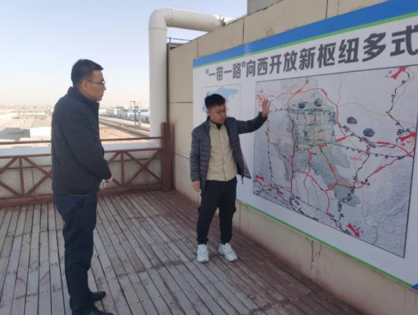 外出考察學(xué)經(jīng)驗 分享所學(xué)促發(fā)展—供應鏈公司赴蘭州新區考察(圖2)