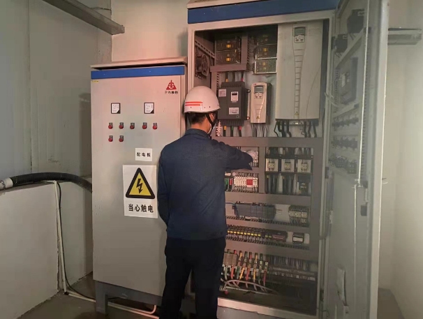 市產(chǎn)投集團能源供應公司圓滿(mǎn)完成2021-2022年度平?jīng)龉I(yè)園區集中供熱任務(wù)(圖2)