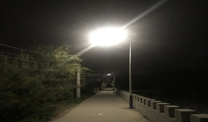 筑起安全墻 照亮鄉村路——市產(chǎn)投集團鼎力支持包抓共建村社文明創(chuàng )建工作(圖3) 筑起安全墻 照亮鄉村路——市產(chǎn)投集團鼎力支持包抓共建村社文明創(chuàng )建工作(圖3)