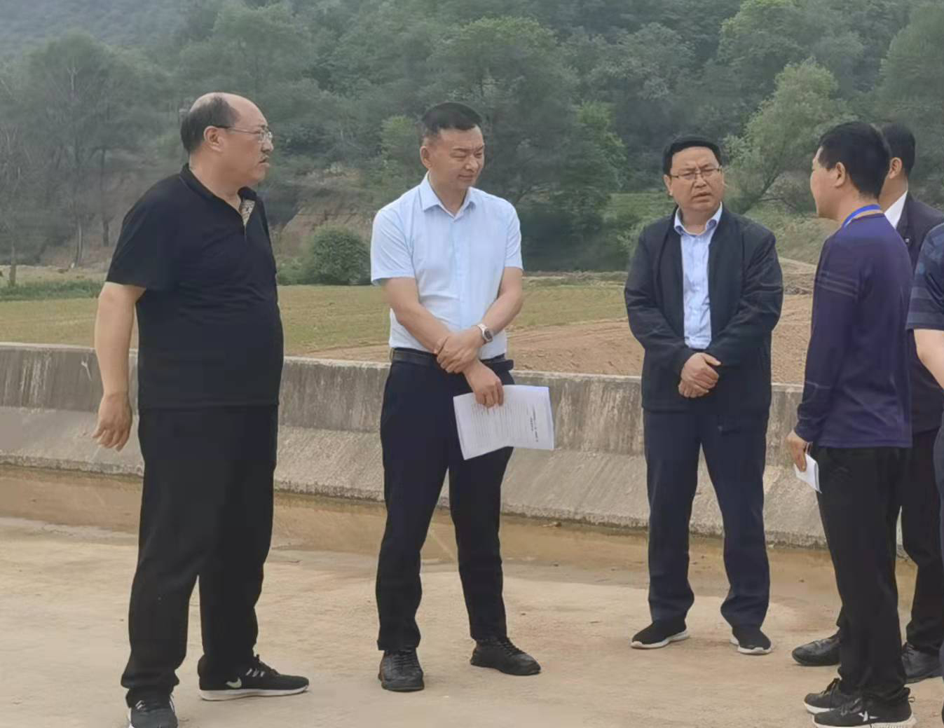 市產(chǎn)投集團赴甘肅水建公司開(kāi)展全面調研(圖2) 市產(chǎn)投集團赴甘肅水建公司開(kāi)展全面調研(圖2)