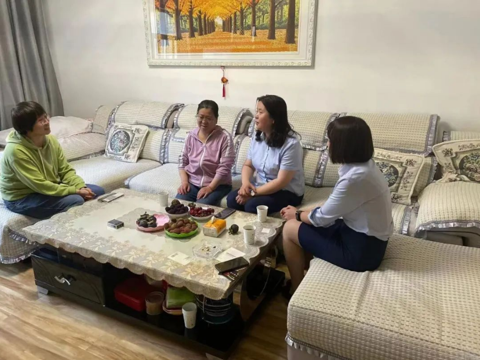 市產(chǎn)投集團開(kāi)展女職工未成年子女關(guān)愛(ài)活動(dòng)(圖3)