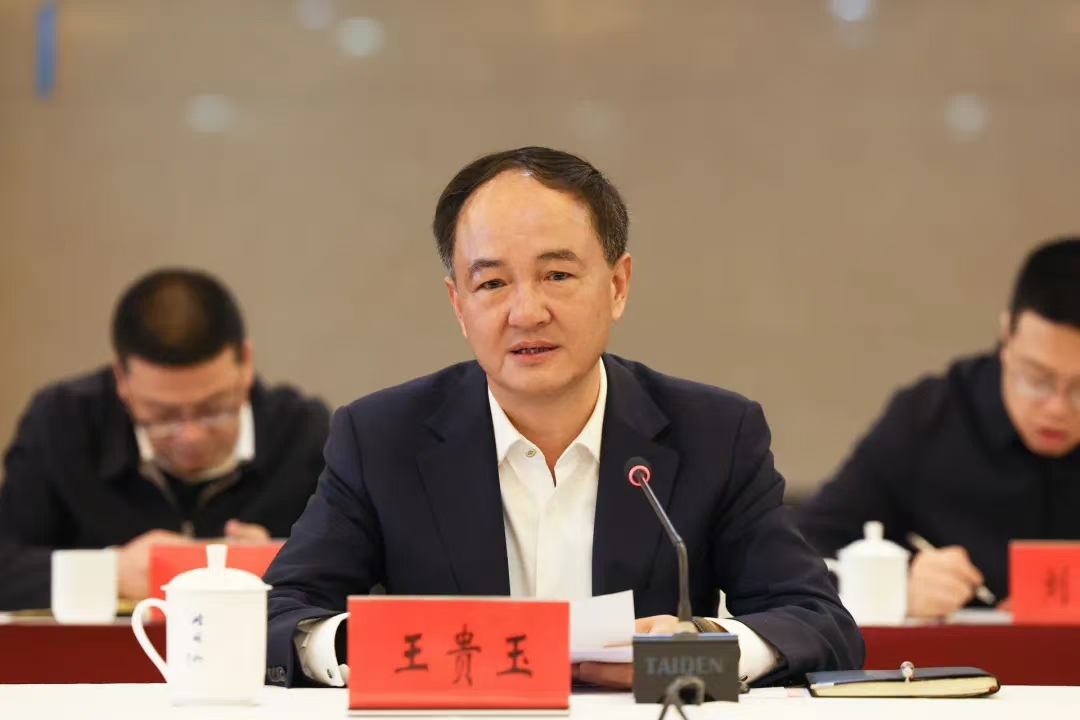 平?jīng)雠c甘肅省民航機場(chǎng)集團簽訂平?jīng)鰴C場(chǎng)項目合作框架協(xié)議(圖3)