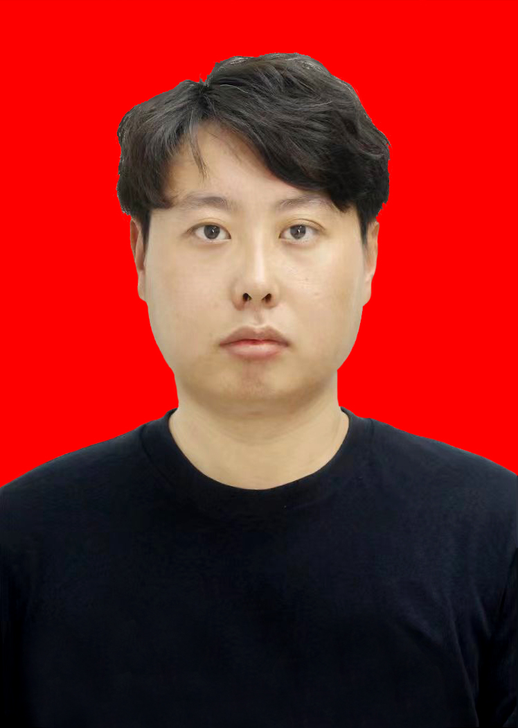 平?jīng)鍪谢A產(chǎn)業(yè)投資集團有限公司關(guān)于張旭龍等同志公示的公告(圖2)